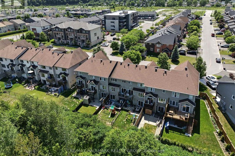 28521802/2253-marble-crescent/town-of-rockland/clarence-rockland/ontario/K4K0G9_32