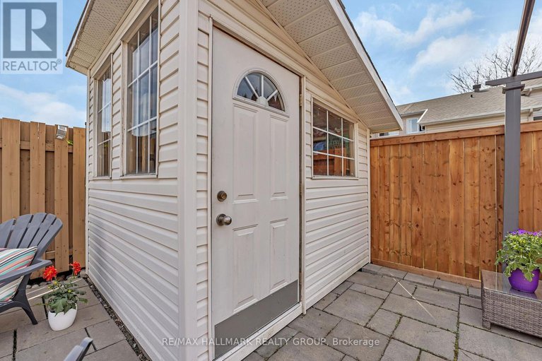28310191/4193-owl-valley-drive/riverside-southgloucester-glen/ottawa/ontario/K1V1L9_33
