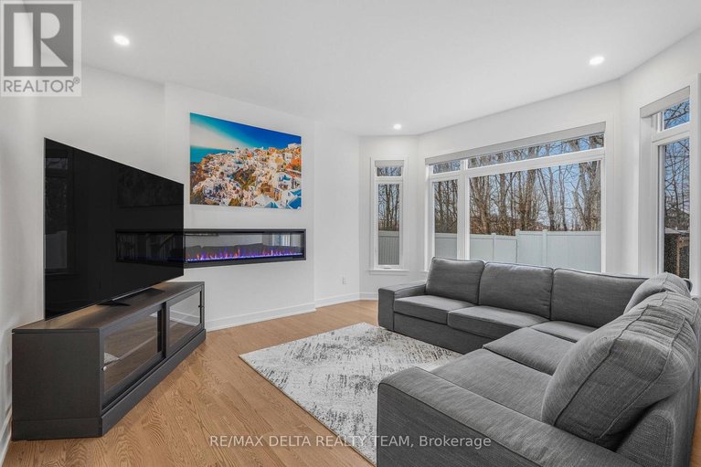 29613825/39-angel-heights/stittsville-south/ottawa/ontario/K2S2N2_11