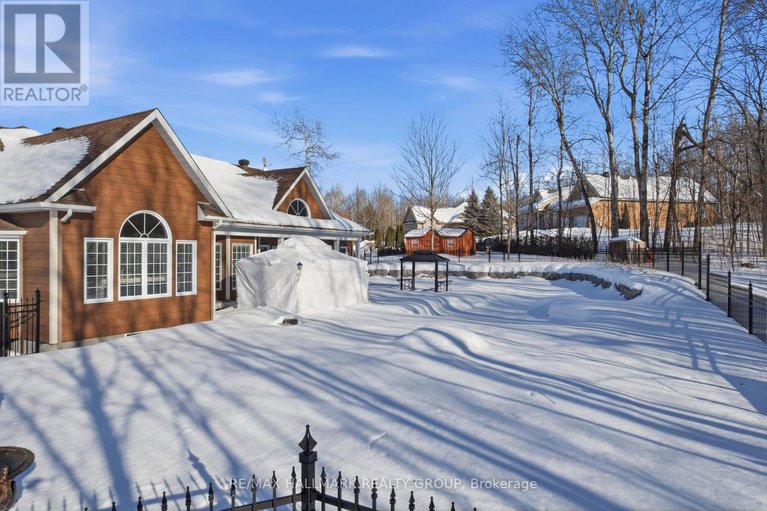 29441652/24-radstock-lane/champlain-twp/champlain/ontario/K6A2R2_45