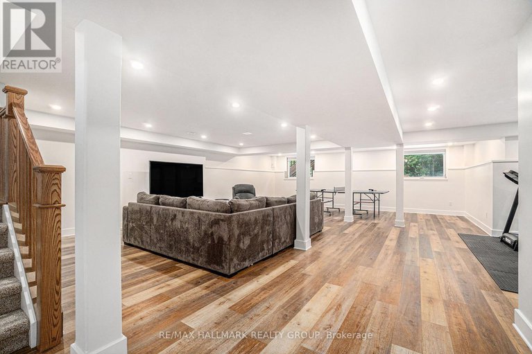 28541675/144-culloden-crescent/stonebridge/ottawa/ontario/K2J5M8_38