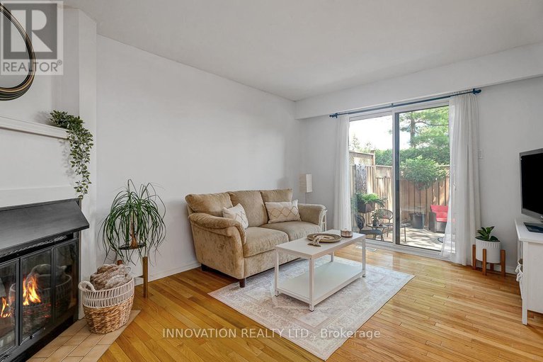 28644741/1645-du-sommet-place/chateauneuf/ottawa/ontario/K1C4Z9_11