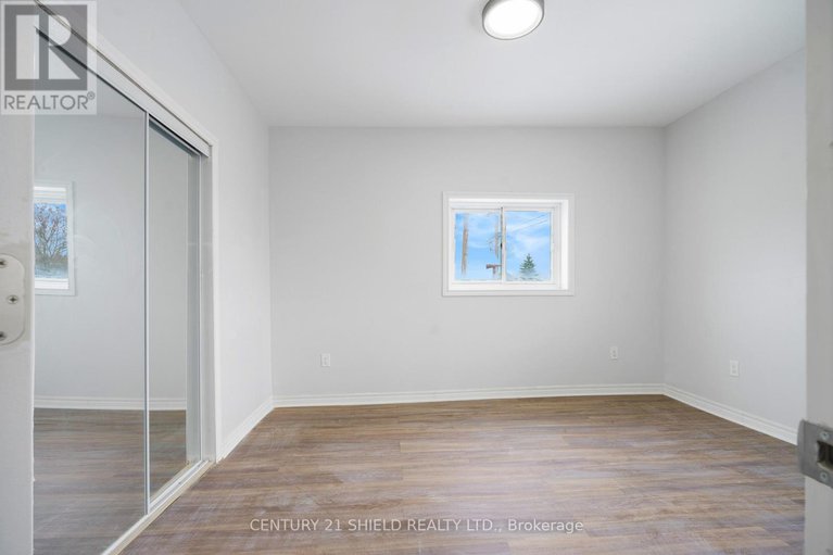 29158805/21927-main-street/north-glengarry-lochiel-twp/north-glengarry/ontario/K0B1H0_28