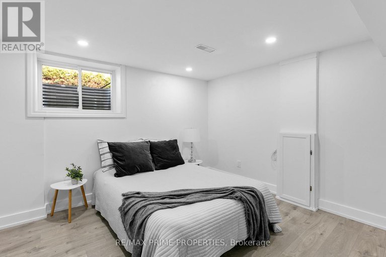 29378490/1035-connery-avenue/elmvale-acresurbandale/ottawa/ontario/K1G2N9_33