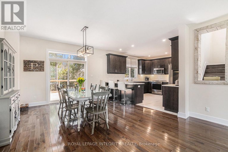 28667126/922-leslie-crain-drive/drummond-n-elmsley-drummond-twp/drummondnorth-elmsley/ontario/K7H3C3_21