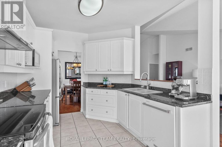 28828281/29-shining-star-circle/stittsville-south/ottawa/ontario/K2S2B4_23
