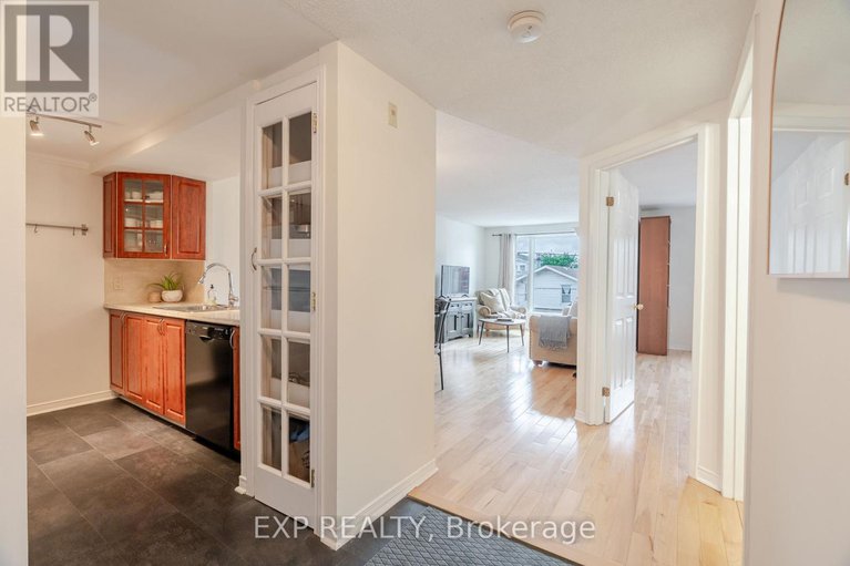 28629661/211-202-hinchey-avenue/mechanicsville/ottawa/ontario/K1Y1L7_7