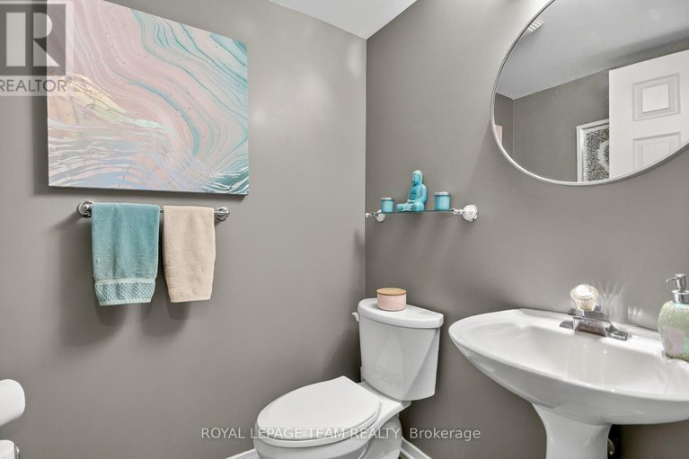 29115159/7-newcastle-avenue/morgans-grantsouth-march/ottawa/ontario/K2K2R2_45