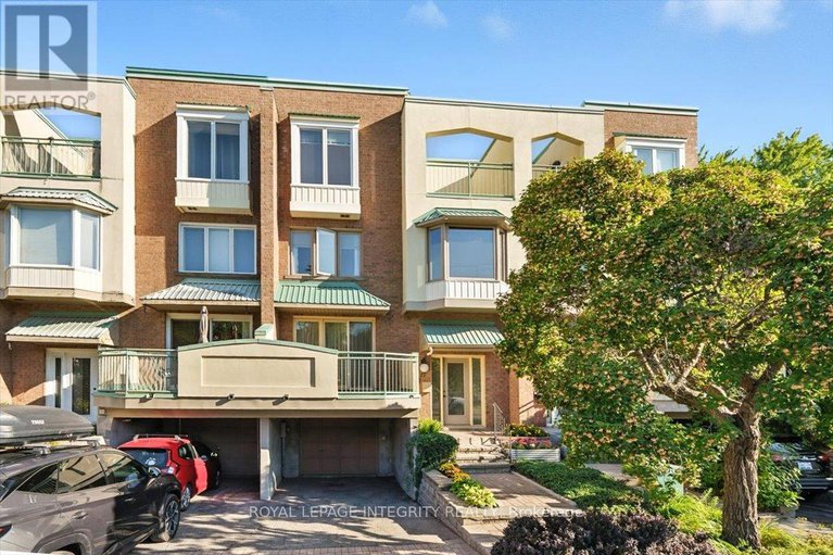 29214722/17-columbus-avenue/overbrook/ottawa/ontario/K1K1R2_2