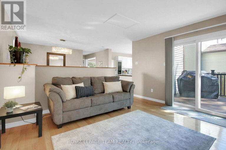28874941/18-victor-street/stittsville-central/ottawa/ontario/K2S1H9_17