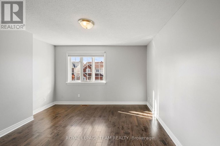 29074229/7-san-mateo-drive/longfields/ottawa/ontario/K2J5B3_32