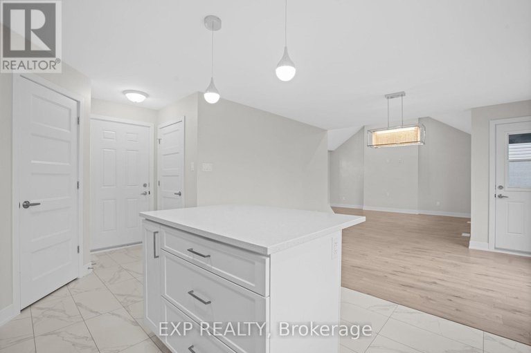 28578835/75-chateauguay-street/embrun/russell/ontario/K0A2M0_26