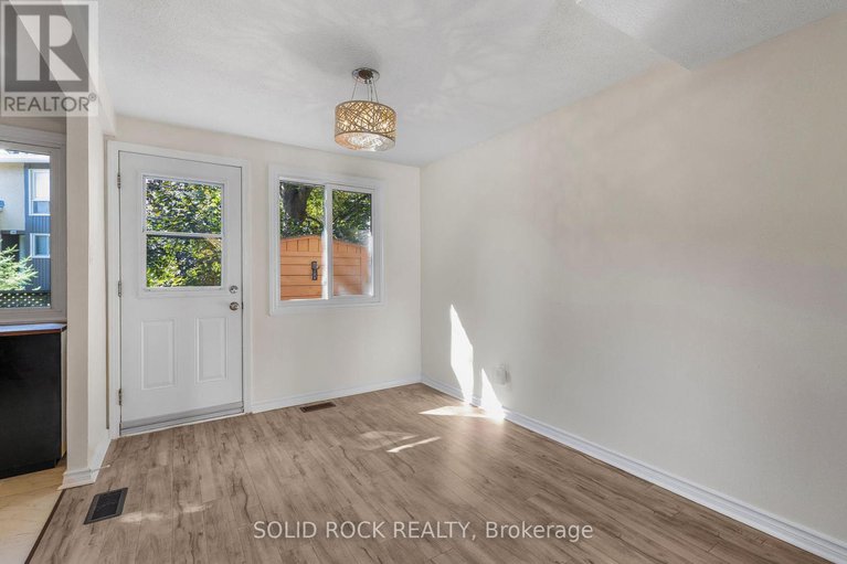 28982760/1394-lassiter-terrace/beaconwood/ottawa/ontario/K1J8N3_8