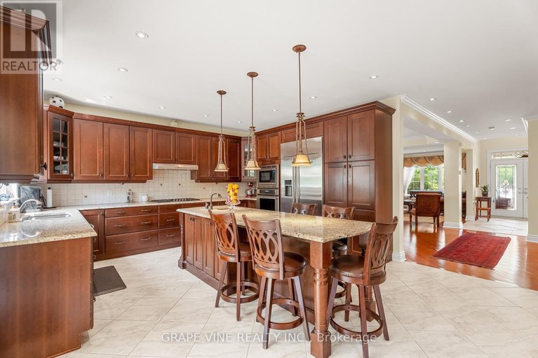 28599079/313-eckerson-avenue/stittsville-south/ottawa/ontario/K2S0K8_22