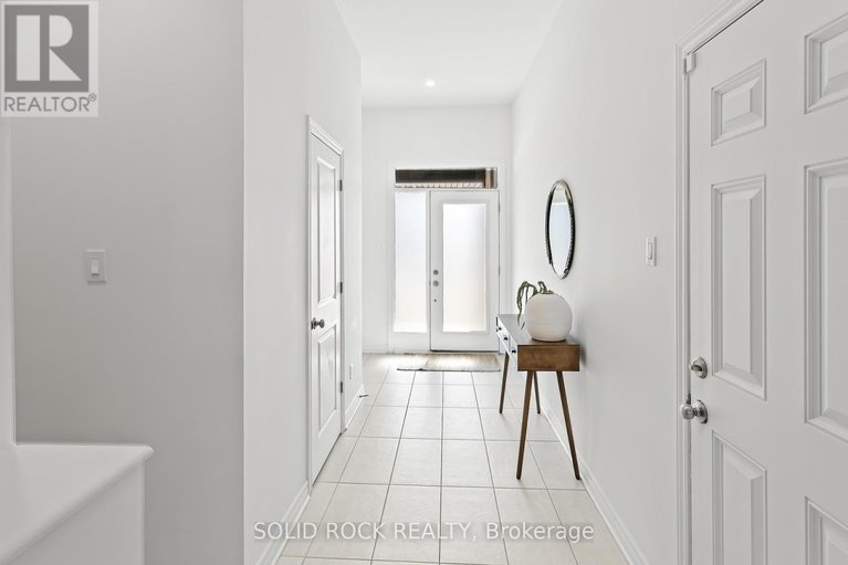 29673004/949-omagaki-way/blossom-parkkemp-parkfindlay-creek/ottawa/ontario/K1X0J3_2