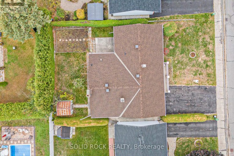 29029576/7-conover-street/manordale/ottawa/ontario/K2G0Z2_31