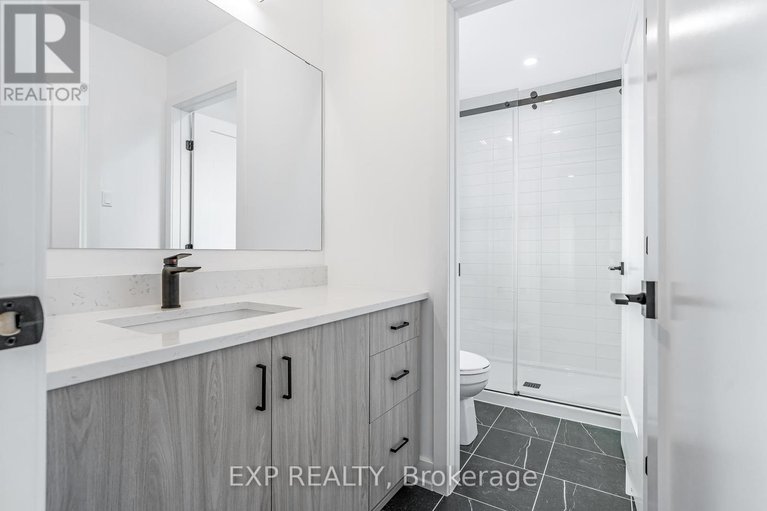 28649196/489-duvernay-drive/queenswood-heights-south/ottawa/ontario/K1E2N7_41