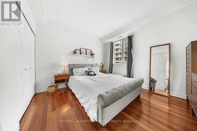 29316892/1108-134-york-street/lower-townbyward-market/ottawa/ontario/K1N1K8_18