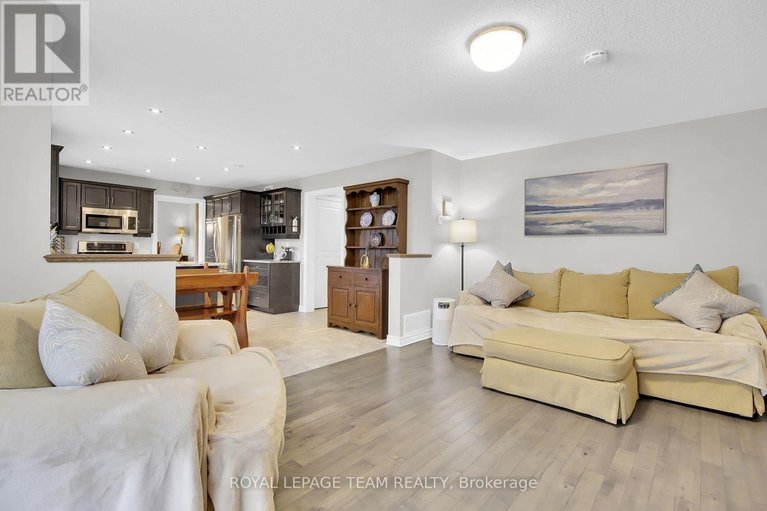 29457185/638-robert-hill-street-n/almonte/mississippi-mills/ontario/K0A1A0_19