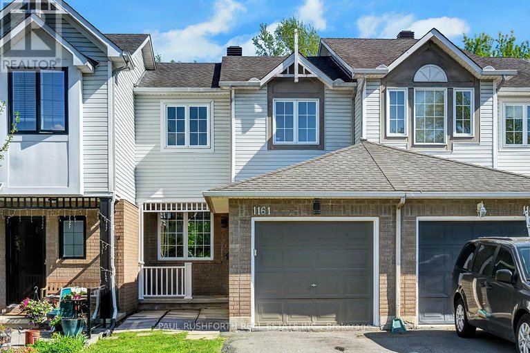28335500/1161-falconcrest-court/chatelaine-village/ottawa/ontario/K4A3Z4_1