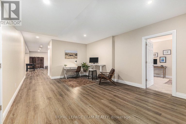 29046501/23-cypress-gardens/stittsville-south/ottawa/ontario/K2S1W6_28