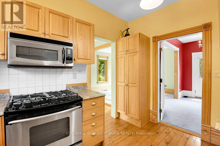 28585440/11719-lakeshore-drive/south-dundas-matilda-twp/south-dundas/ontario/K0C1X0_17