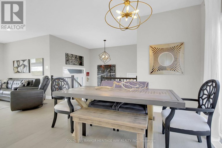 29034500/218-owen-lucas-street/mcnabbraeside-twps/mcnabbraeside/ontario/K7S3G8_16