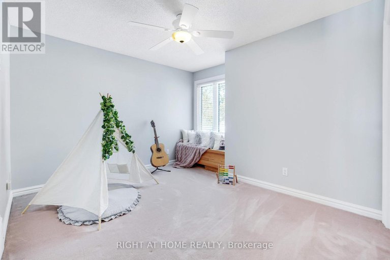 29369608/114-david-kennedy-drive/dunrobin-shores/ottawa/ontario/K0A1T0_30