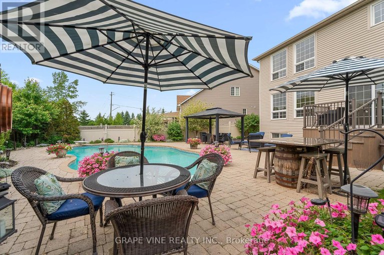 28434299/421-keith-crescent/mer-bleuebradley-estatesanderson-park/ottawa/ontario/K1W0A2_8