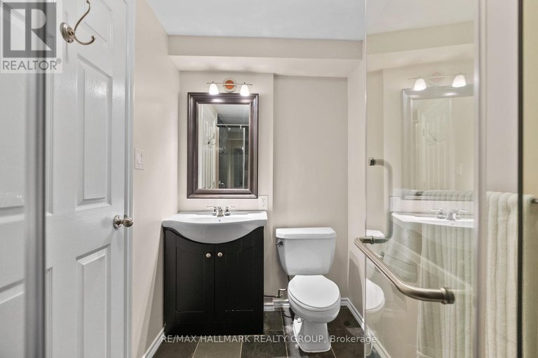 28826305/37-wilderness-way/stittsville-north/ottawa/ontario/K2S2E2_32