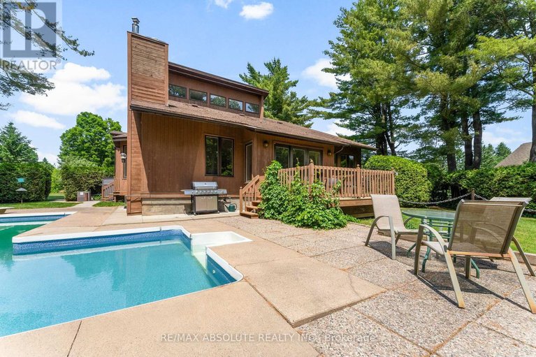 28191817/33-old-orchard-lane/mcnabbraeside-twps/mcnabbraeside/ontario/K7S3T3_5