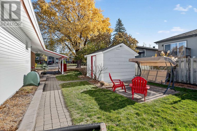 29053802/838-balsam-drive/chatelaine-village/ottawa/ontario/K1E1B7_35