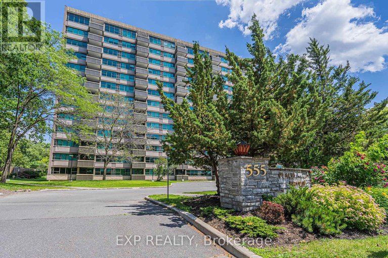 28557945/1111-555-brittany-drive/viscount-alexander-park/ottawa/ontario/K1K4C5_2