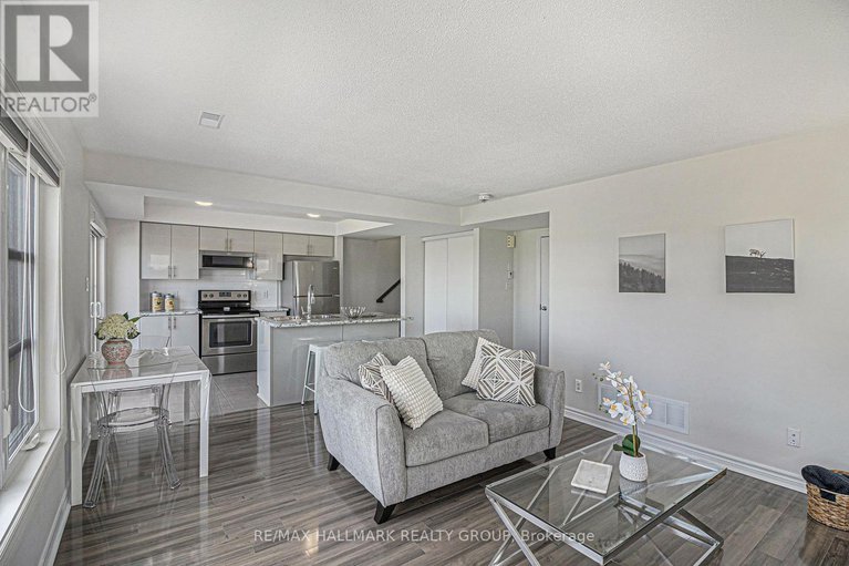 28319923/b-735-magnolia-street/avalon-west/ottawa/ontario/K4A1B7_4