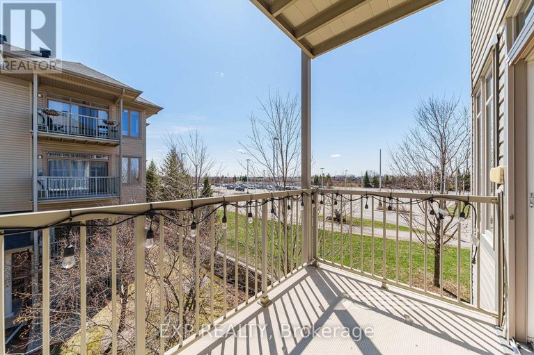 29655942/e-67-tipperary-private/longfields/ottawa/ontario/K2J2T3_12