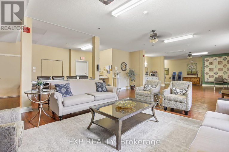 29011158/302-1-rosamond-street-e/almonte/mississippi-mills/ontario/K0A1A0_39