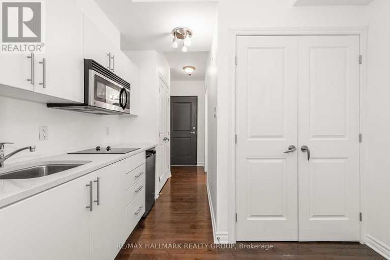29052928/103-429-kent-street/ottawa-centre/ottawa/ontario/K2P1B5_16