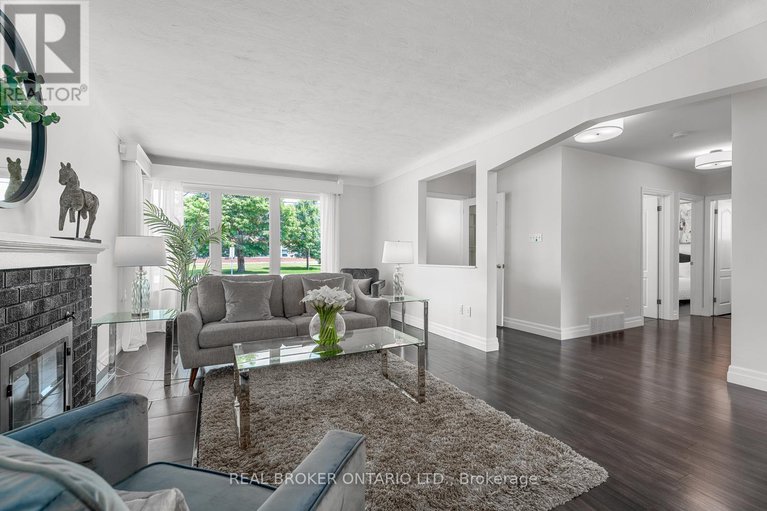 28629016/752-smyth-road/elmvale-acres/ottawa/ontario/K1G1P1_14
