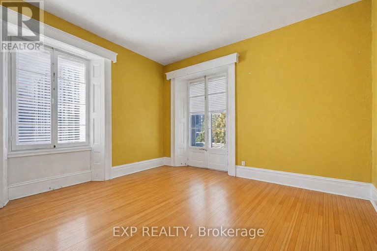 29339811/149-daly-avenue/sandy-hill/ottawa/ontario/K1N6E8_23