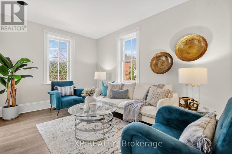 29046409/95-main-street-e/almonte/mississippi-mills/ontario/K0A1A0_10