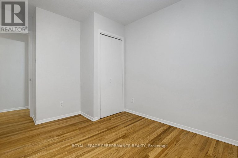 29066591/741-eastvale-drive/beacon-hill-north/ottawa/ontario/K1J6Z8_25