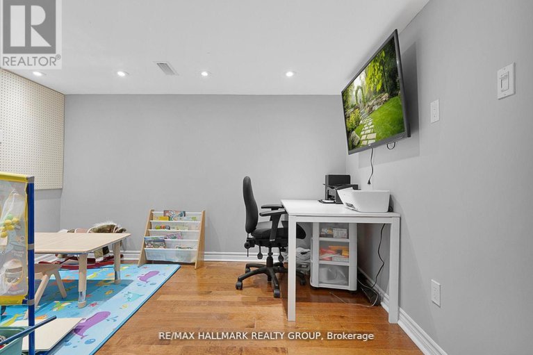 29386053/93-cedarock-drive/bridlewood/ottawa/ontario/K2M2H5_23