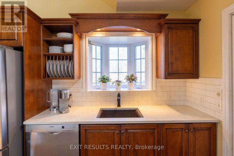 29673655/8-ravary-street/champlain-twp/champlain/ontario/K0B1K0_9