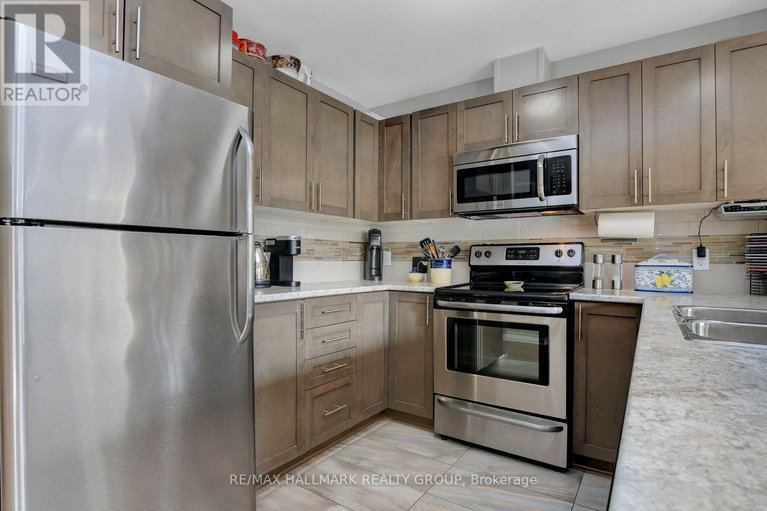 28888060/1-486-via-verona-avenue/longfields/ottawa/ontario/K2J6B3_16