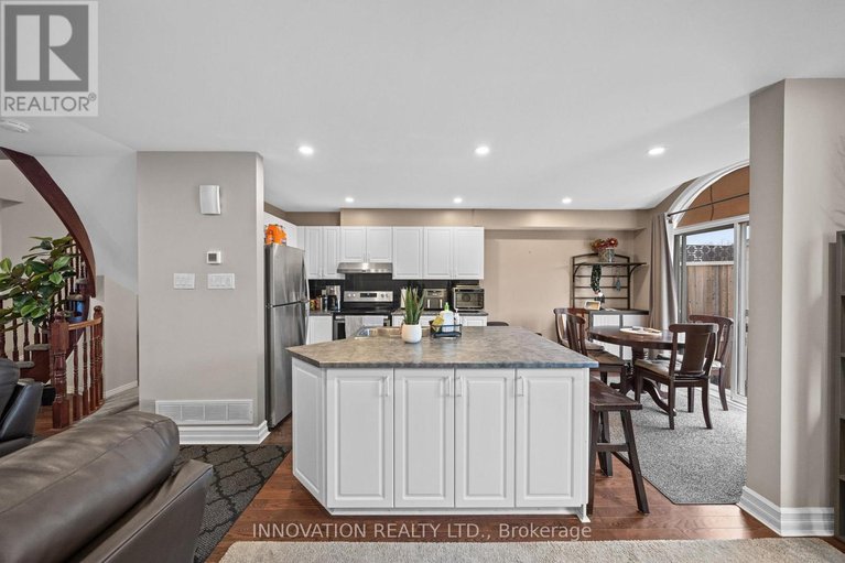 29615083/1287-klondike-road/morgans-grantsouth-march/ottawa/ontario/K2W1E2_10