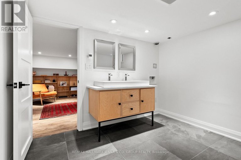 29160877/309-fairmont-avenue/civic-hospital/ottawa/ontario/K1Y1Y5_39