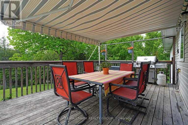 28430481/184-old-pakenham-road/fitzroy/ottawa/ontario/K0A1X0_18