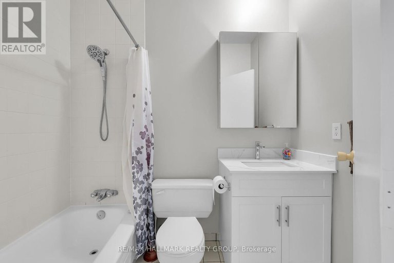 28542940/104-475-laurier-avenue-w/ottawa-centre/ottawa/ontario/K1R7X1_22