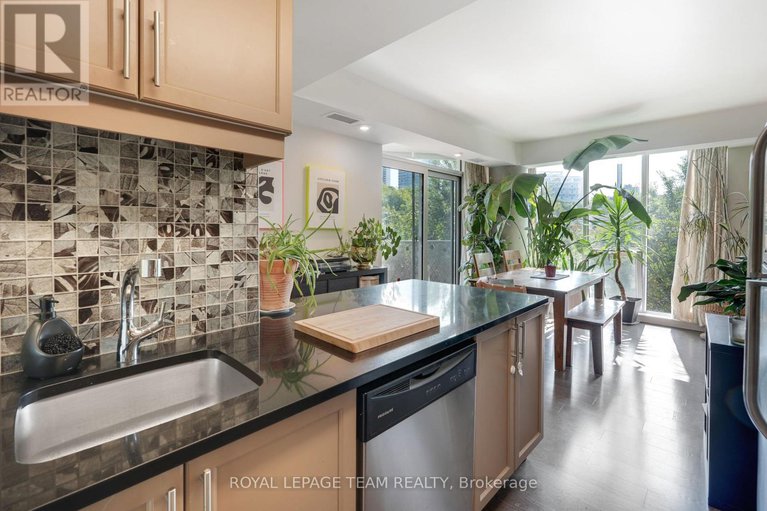 29283025/324-300c-lett-street/west-centre-town/ottawa/ontario/K1R0A8_20