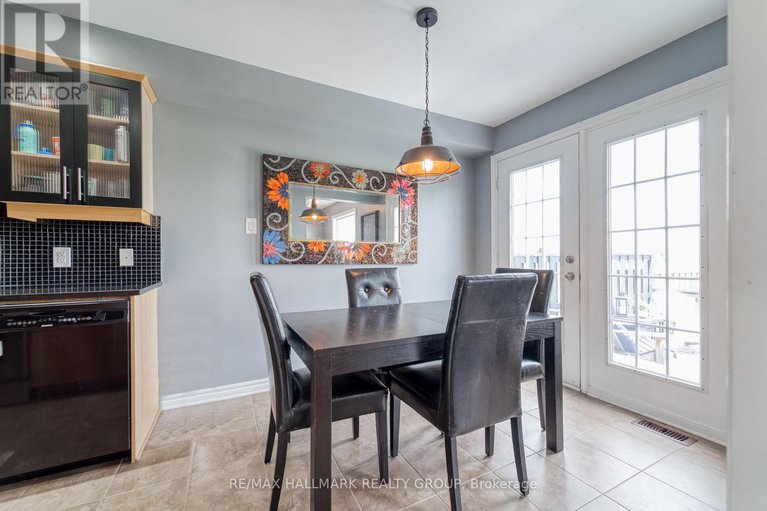 29113856/228-eye-bright-crescent/riverside-southgloucester-glen/ottawa/ontario/K1V2K6_14